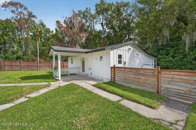 $699,000 | 10779 Scott Mill Road, Jacksonville, FL 32223