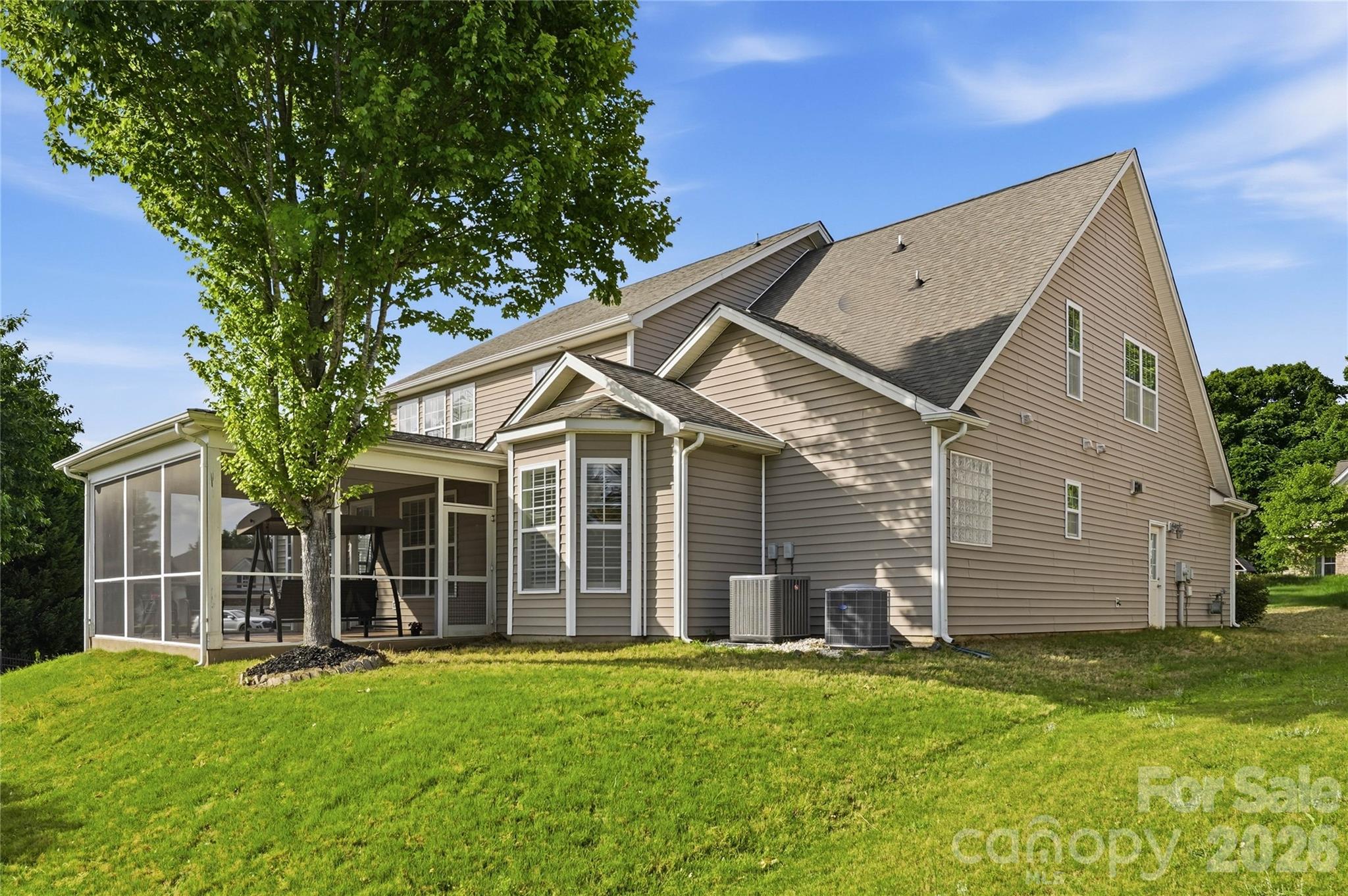 5068 Gladiola Way Tega Cay, SC 29708 - Photo 8 of 41