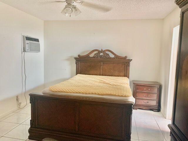 6 Preston A Boca Raton, FL 33434 - Photo 9 of 22 Master Bedroom