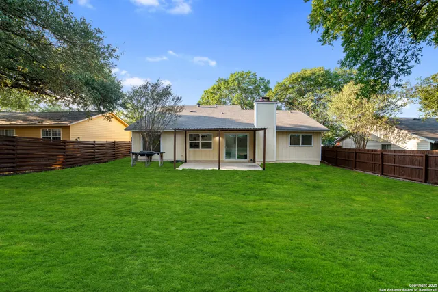 view of outdoor space and yard