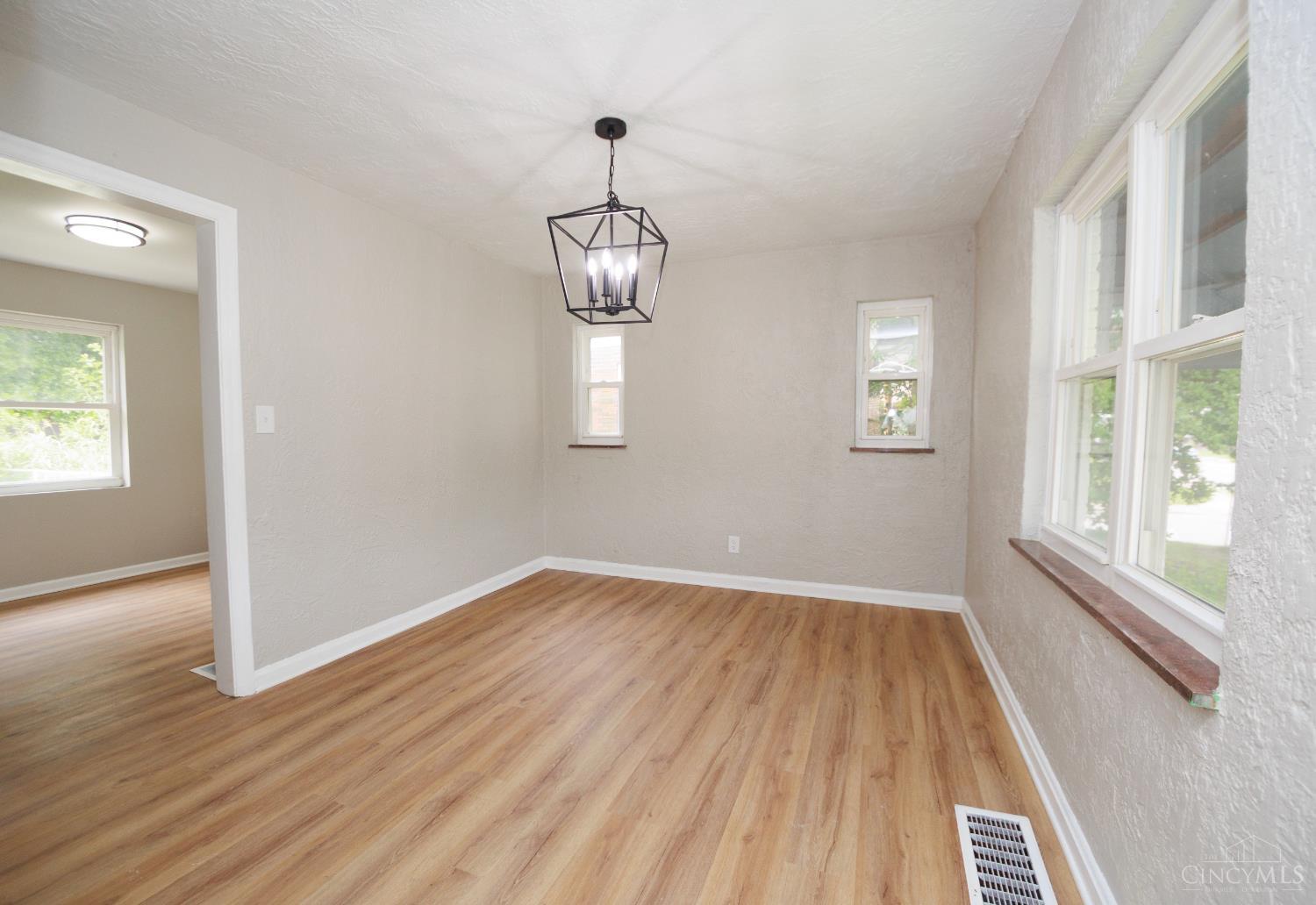 3952 Race Road Cincinnati, OH 45211 - Photo 15 of 41 Gallery Image 15