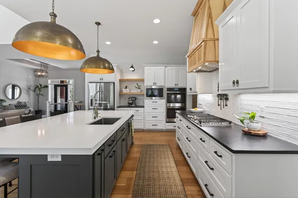 $780,000 | 26567 145th Street Northwest, Zimmerman, MN 55398