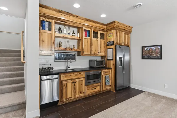 $780,000 | 26567 145th Street Northwest, Zimmerman, MN 55398