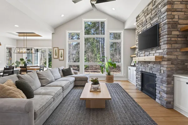 $780,000 | 26567 145th Street Northwest, Zimmerman, MN 55398