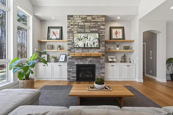 $780,000 | 26567 145th Street Northwest, Zimmerman, MN 55398