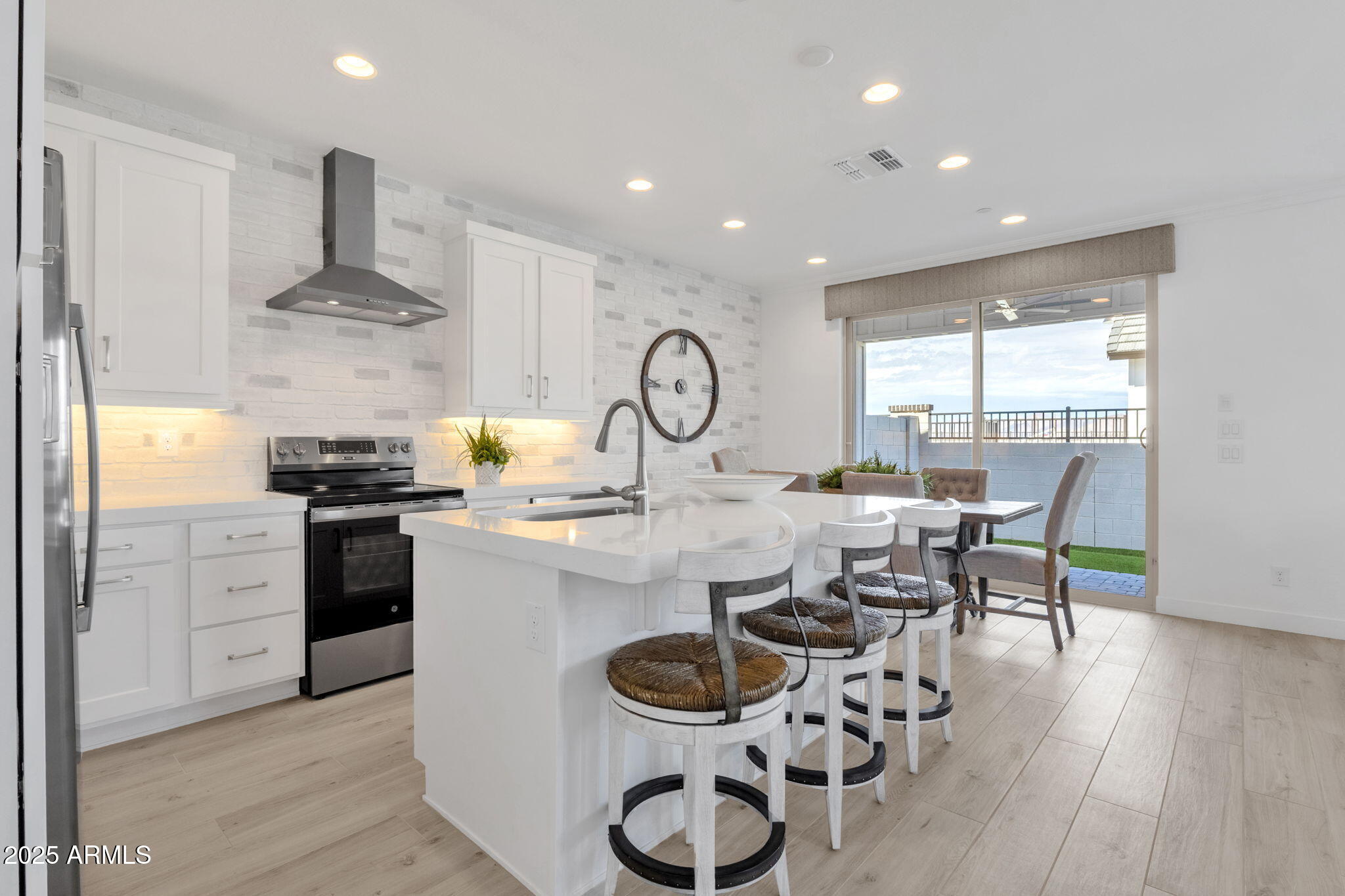 3523 East Roland Street Mesa, AZ 85213 - Photo 22 of 54 32-web-or-mls-