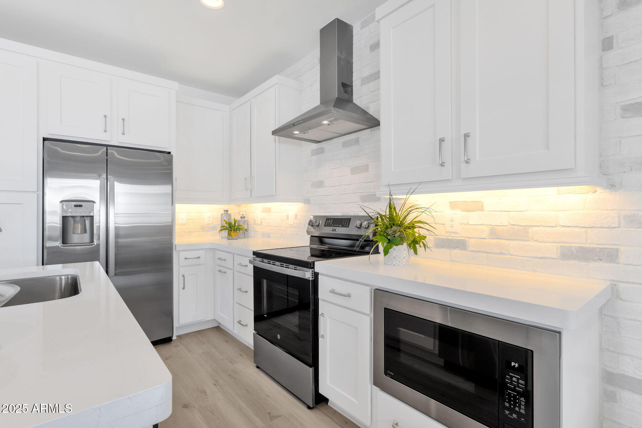 3523 East Roland Street Mesa, AZ 85213 - Photo 25 of 54 35-web-or-mls-