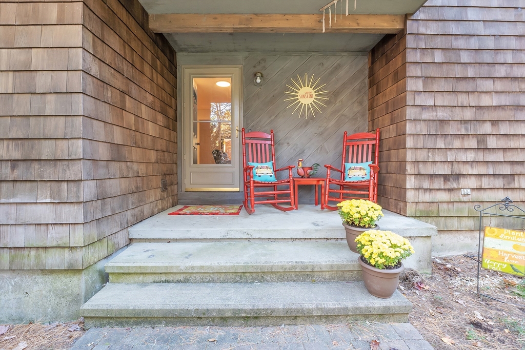 62 Coal Kiln Road Princeton, MA 01541 - Photo 3 of 41 a view of lobby with chair