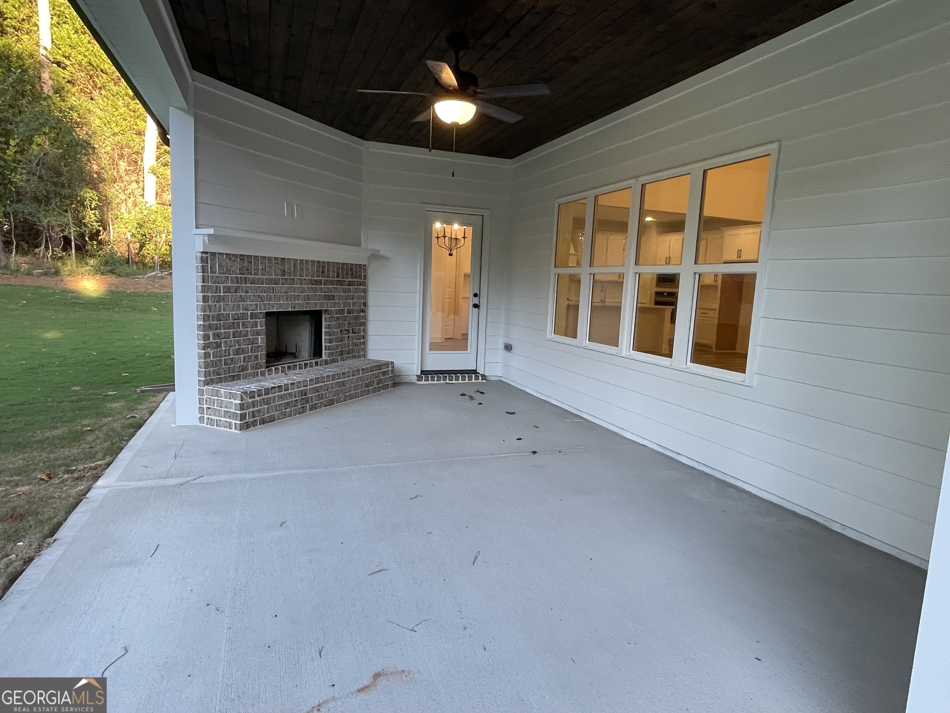 1002 Farmington Road Griffin, GA 30224 - Photo 16 of 99