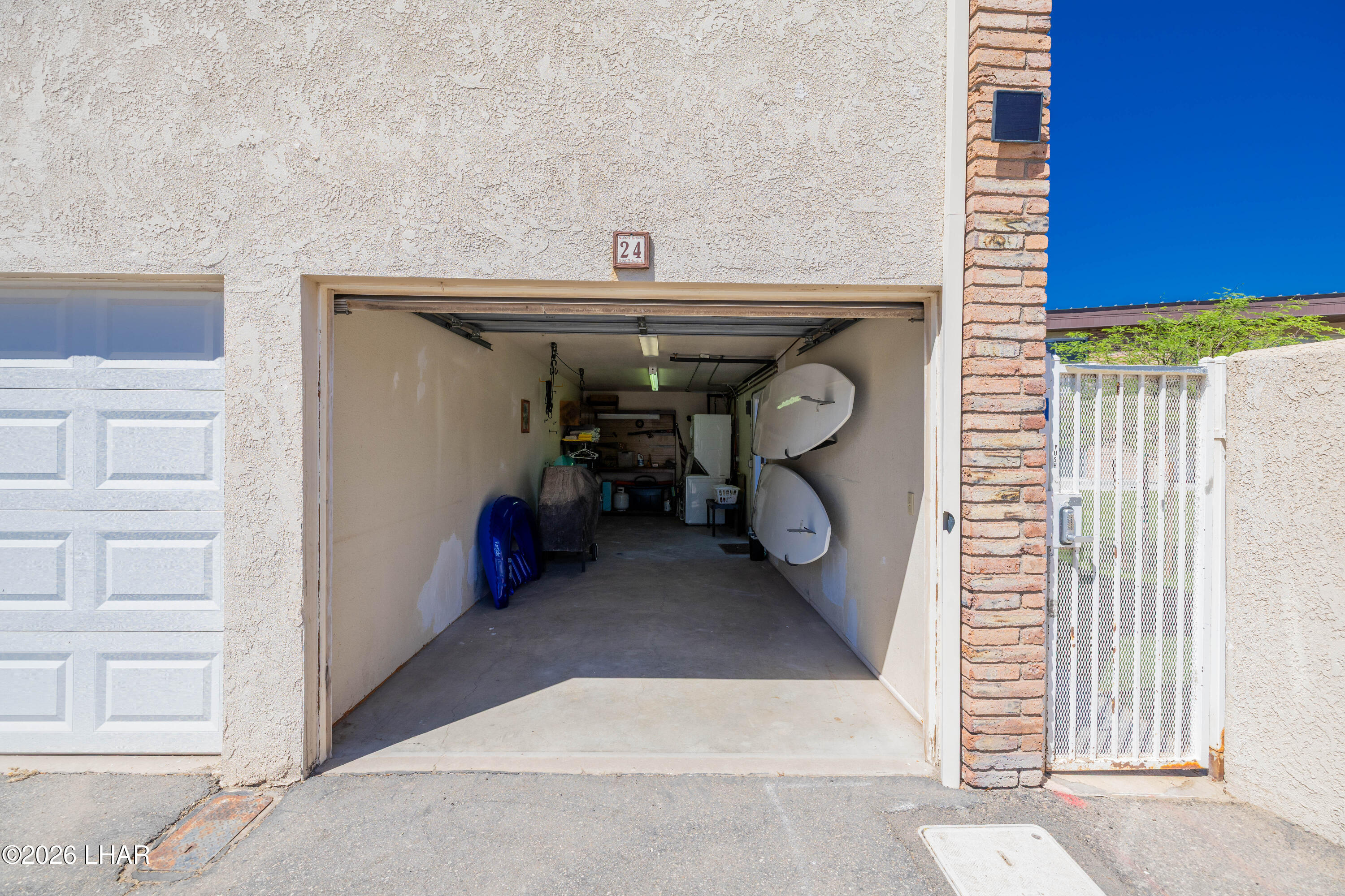 9170 Riverside Drive, Unit 24 Parker, AZ 85344 - Photo 4 of 31 F48A9918