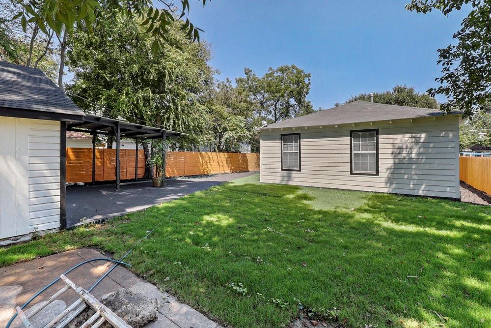 3910 Shelley Boulevard Dallas, TX 75211 - Photo 26 of 37