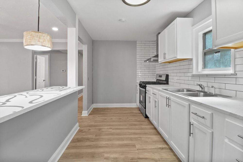 3910 Shelley Boulevard Dallas, TX 75211 - Photo 10 of 37