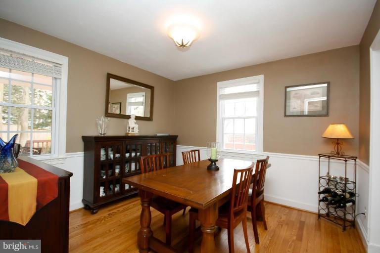 203 Hamilton Avenue Silver Spring, MD 20901 - Photo 8 of 21 Dining Room
