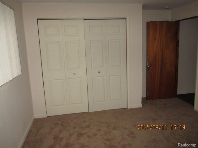 2489 Carpenter Road Lapeer, MI 48446 - Photo 7 of 9 IMG_1367 (Small).JPG