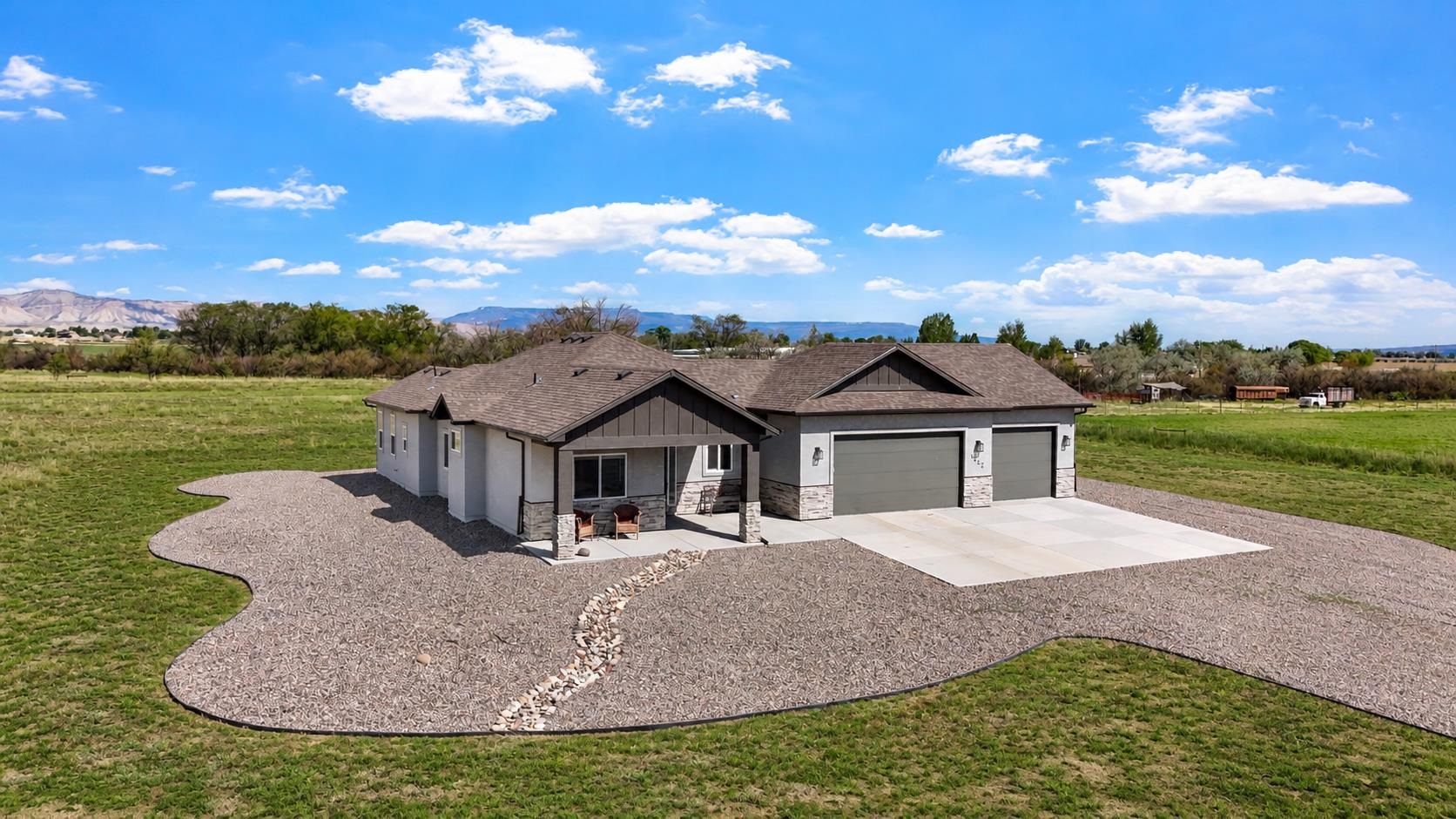 1240 21 Road Grand Junction, CO 81505 - Photo 2 of 29