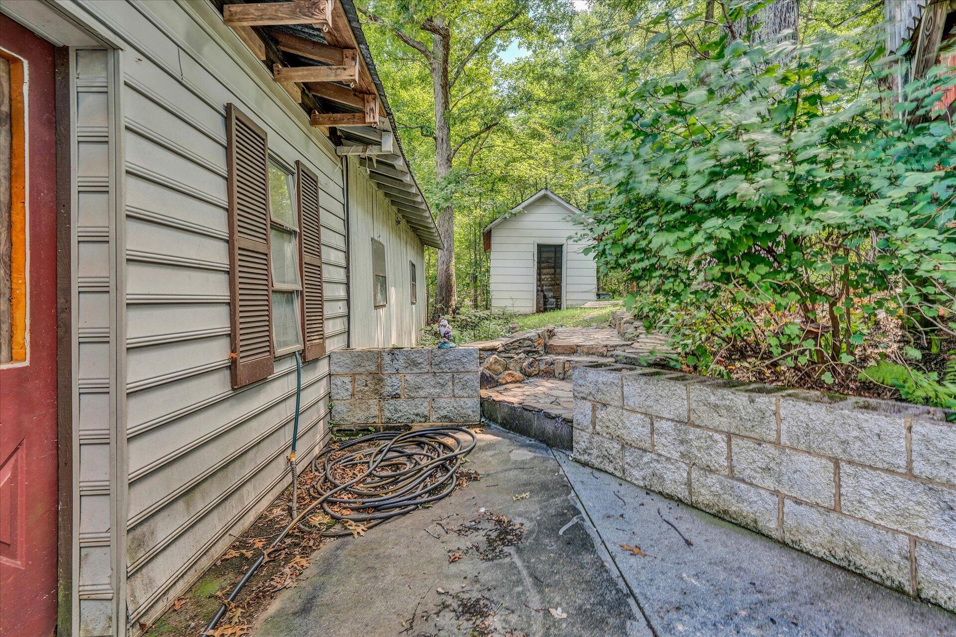 1182 Rabbit Drive Thaxton, VA 24174 - Photo 48 of 58 a view of house with backyard