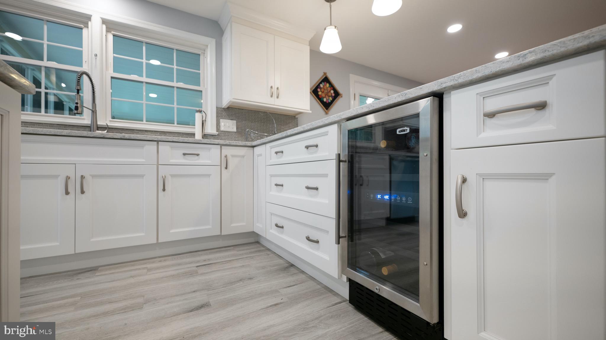 8924 Wooden Bridge Road Potomac, MD 20854 - Photo 10 of 53 Wine/beverage refrigerator