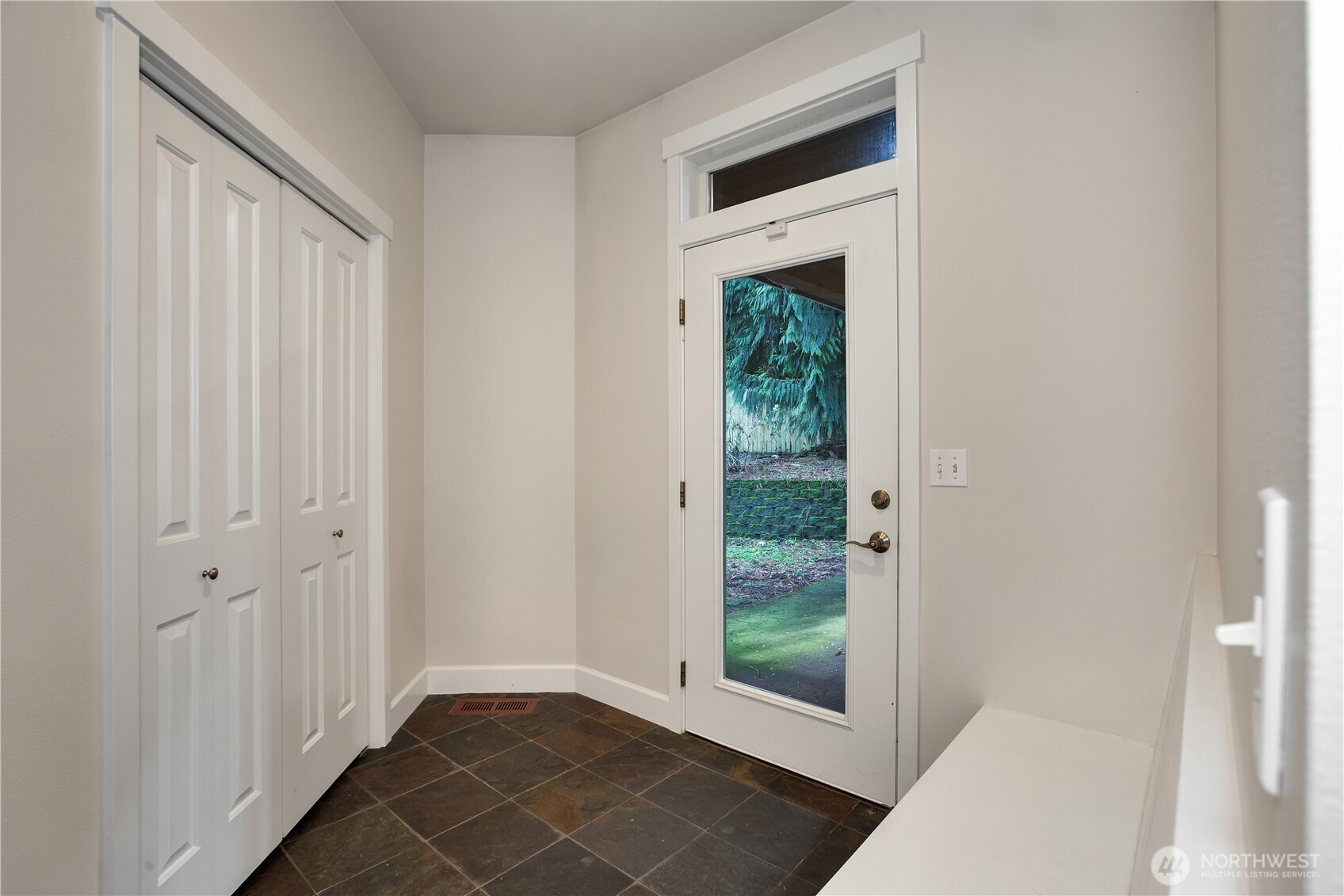 2744 Carpenter Road Southeast Lacey, WA 98503 - Photo 24 of 39