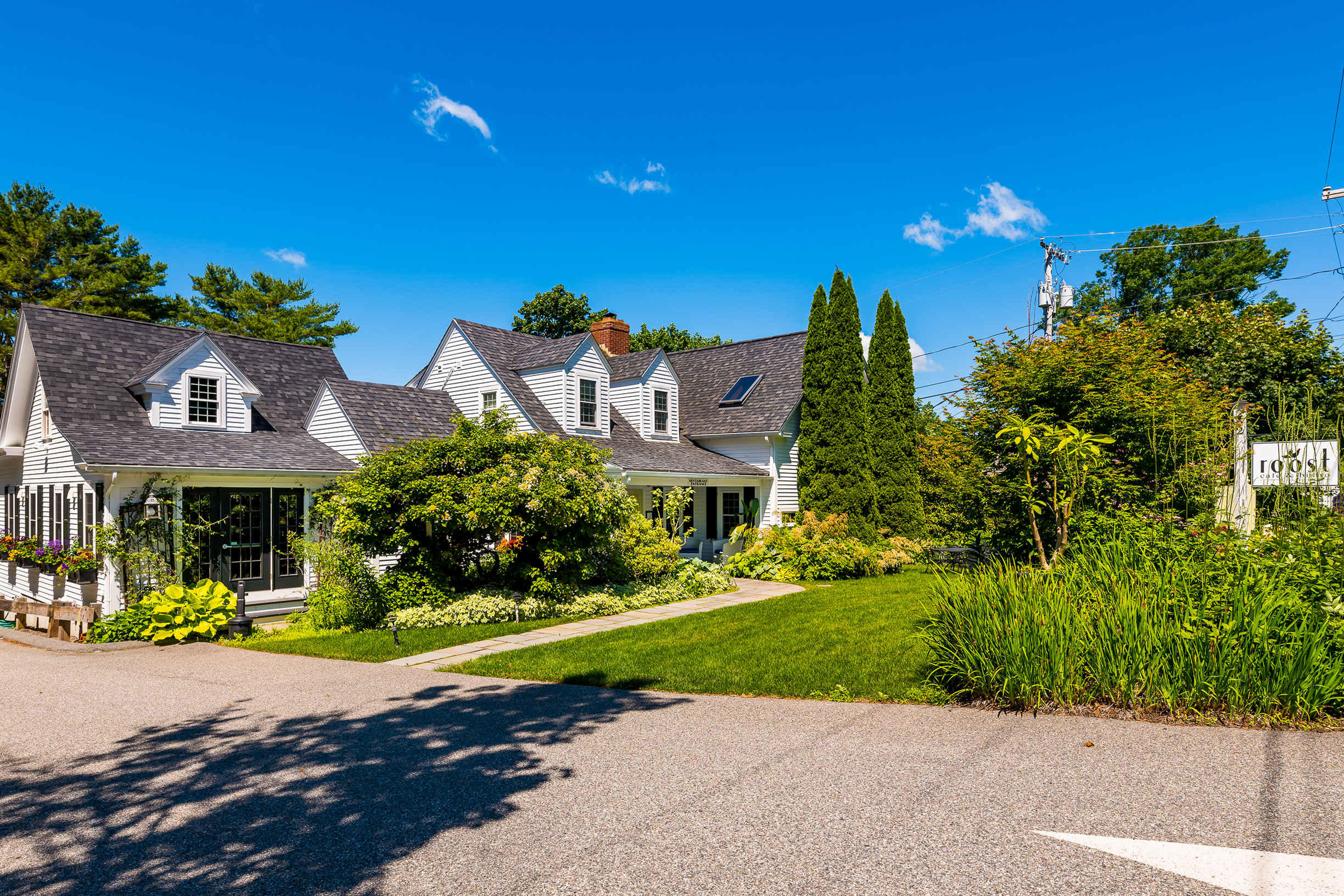 262 Shore Road Ogunquit, ME 03907 - Photo 2 of 32 Side View