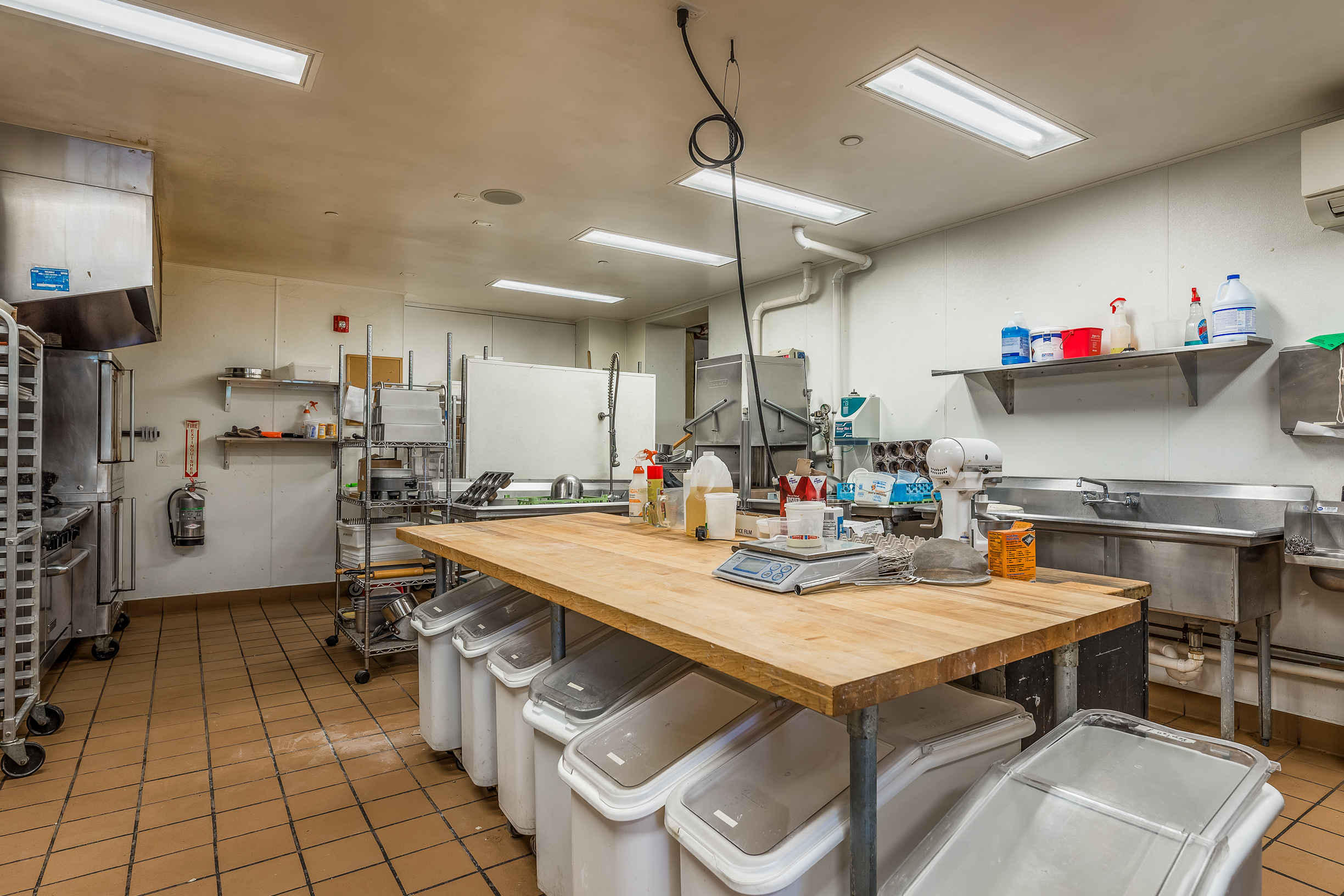 262 Shore Road Ogunquit, ME 03907 - Photo 29 of 32 Bakery