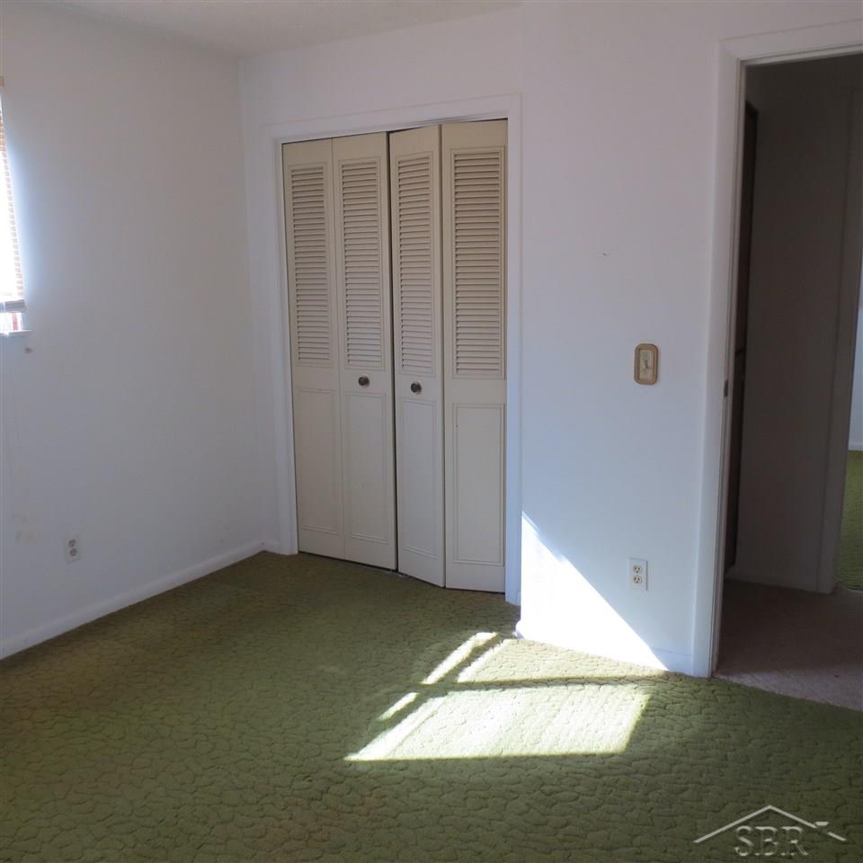 4804 South Washington Road Saginaw, MI 48601 - Photo 10 of 16 31377883-9.JPG
