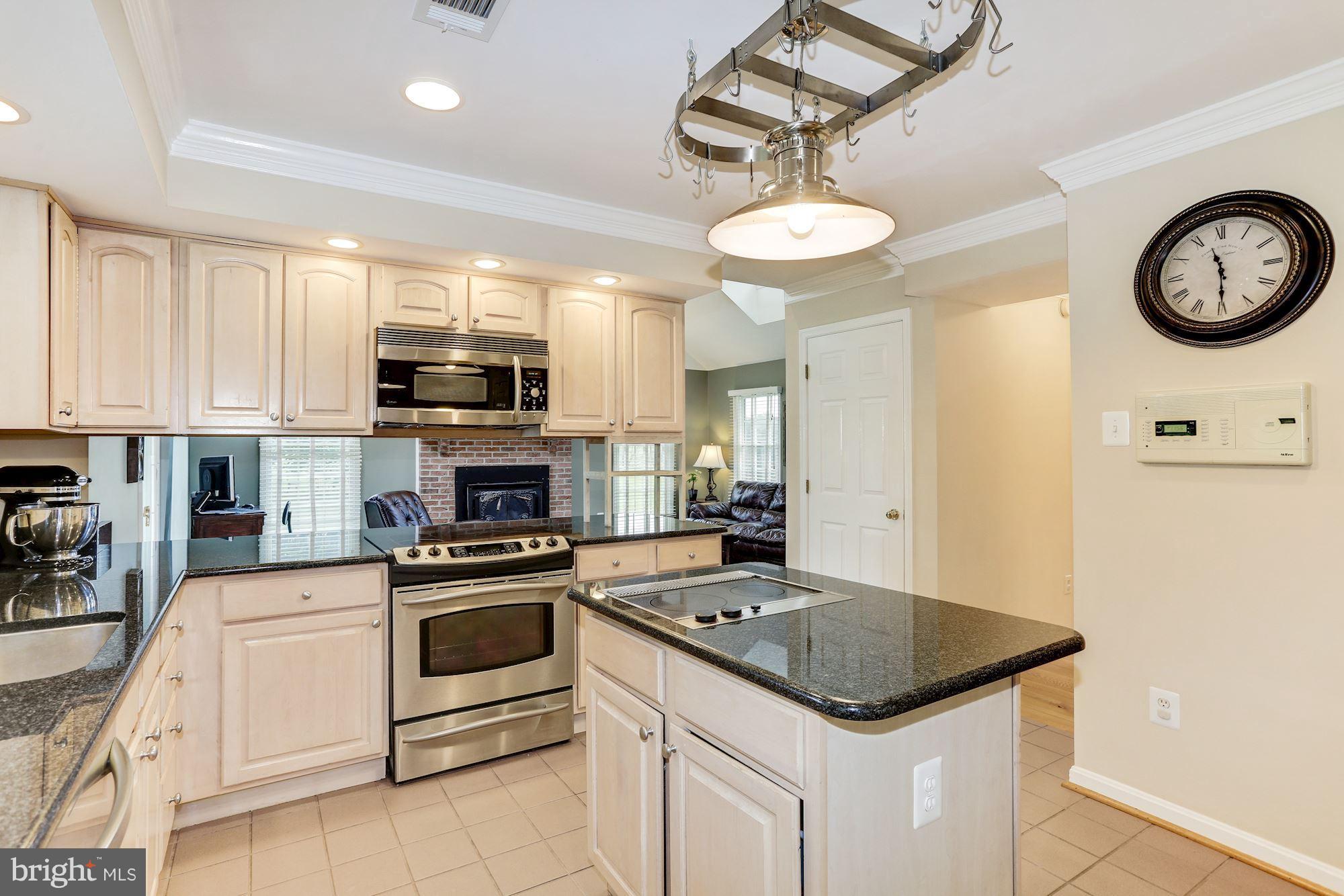 4237 Linthicum Road Dayton, MD 21036 - Photo 8 of 30 Kitchen