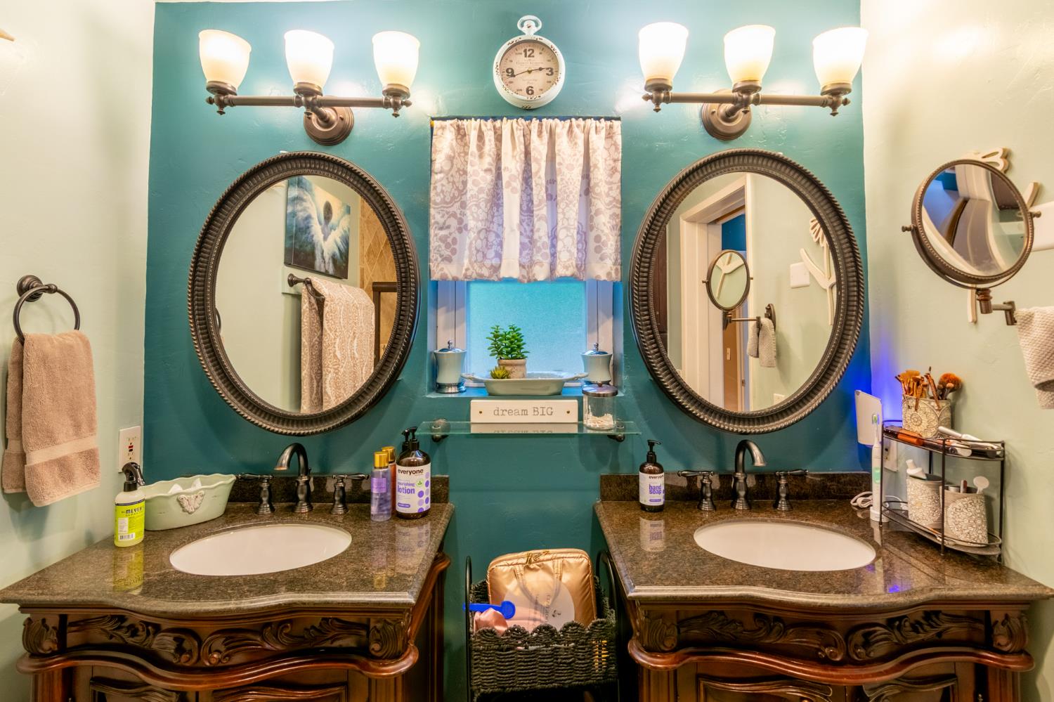 25681 Foresthill Road Foresthill, CA 95631 - Photo 19 of 29 a bathroom with a mirror and a sink