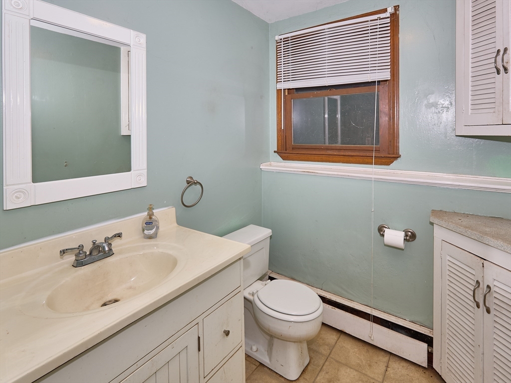 554 Sharps Road Swansea, MA 02777 - Photo 24 of 34
