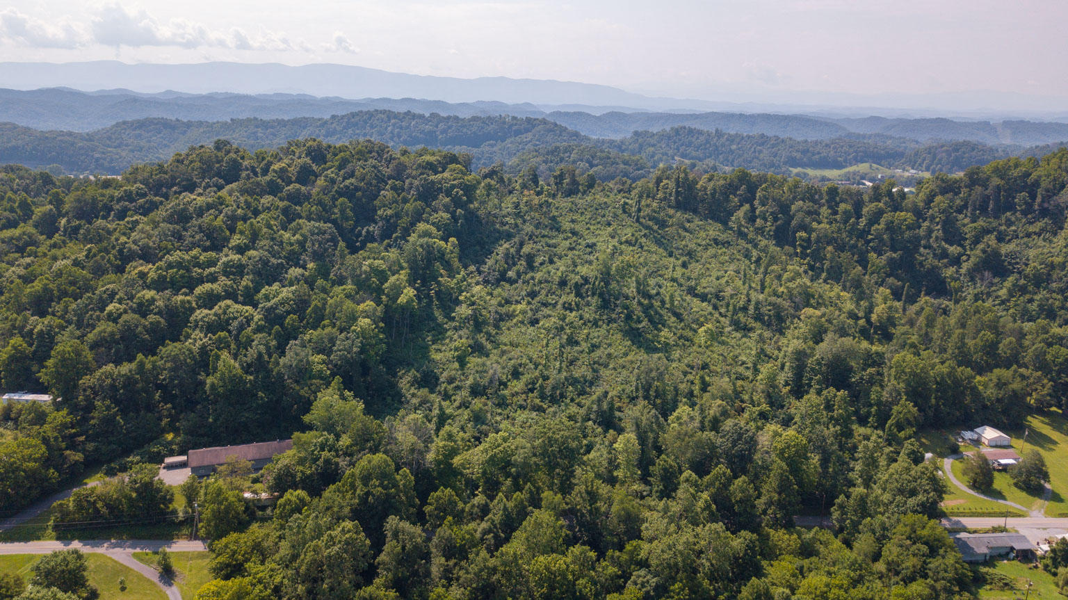 Tbd Deck Valley Road, Unit TR 1 Bristol, TN 37620 - Photo 2 of 10 DJI_0043