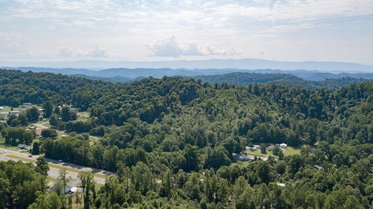 Tbd Deck Valley Road, Unit TR 1 Bristol, TN 37620 - Photo 10 of 10 DJI_0087