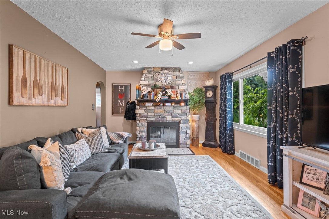 1885 Stabler Road Akron, OH 44313 - Photo 15 of 42 Gallery Image 15
