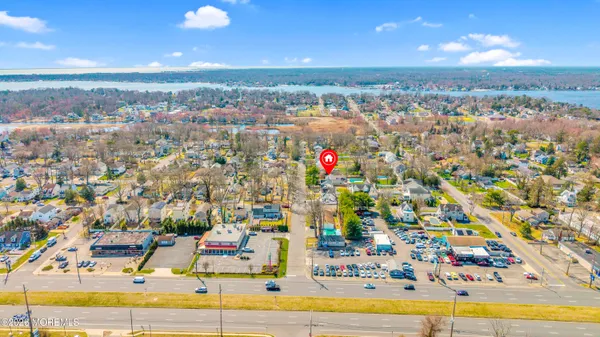 $769,000 | 203 Gilford Avenue, Island Heights, NJ 08732