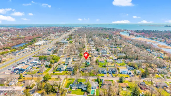 $769,000 | 203 Gilford Avenue, Island Heights, NJ 08732