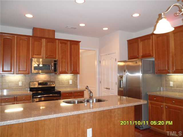 4614 Zaldivar Way Raleigh, NC 27612 - Photo 13 of 23 Photo 13