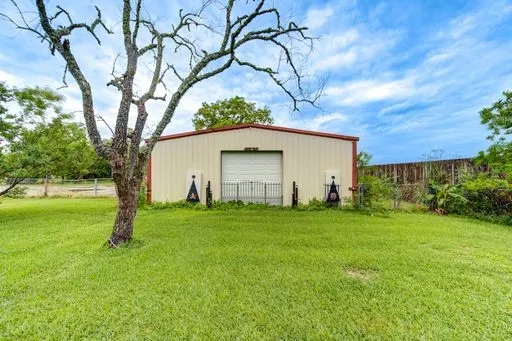 $790,000 | 13218 Farm To Market Road 1764, Santa Fe, TX 77510