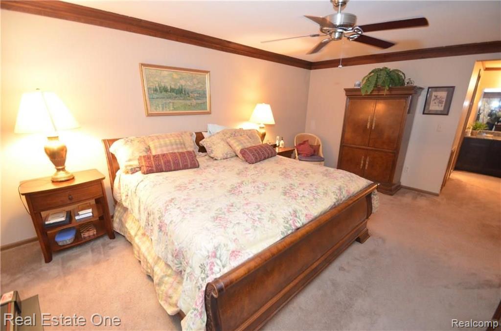 1007 Hidden Lane Rochester Hills, MI 48309 - Photo 38 of 61