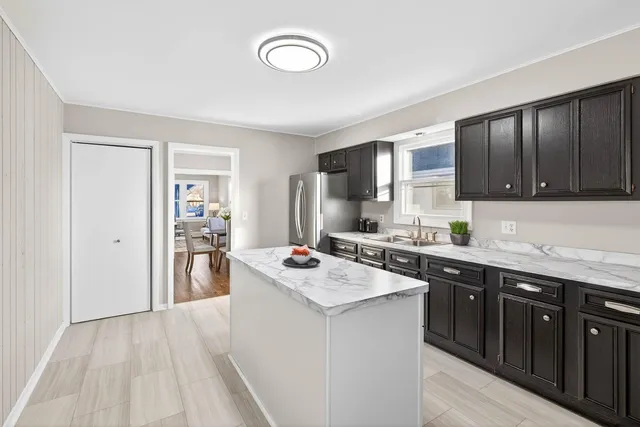 $324,900 | 3720 43rd Avenue South, Minneapolis, MN 55406