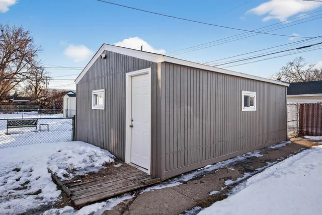 $324,900 | 3720 43rd Avenue South, Minneapolis, MN 55406