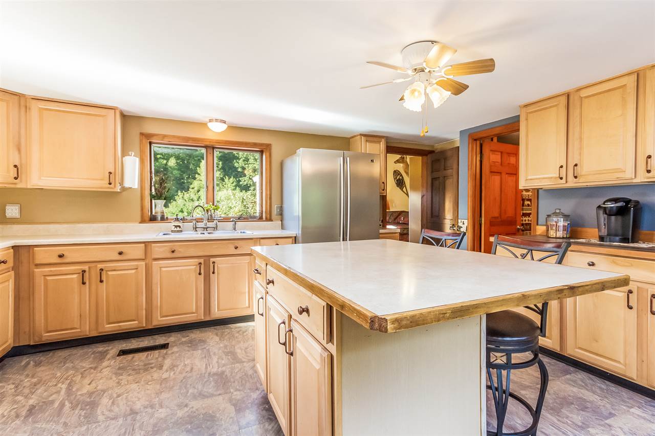 755 North River Road Milford, NH 03055 - Photo 13 of 33