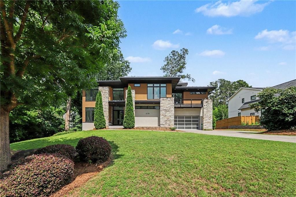 2175 Meadowcliff Drive Northeast Atlanta, GA 30345 - Photo 2 of 56