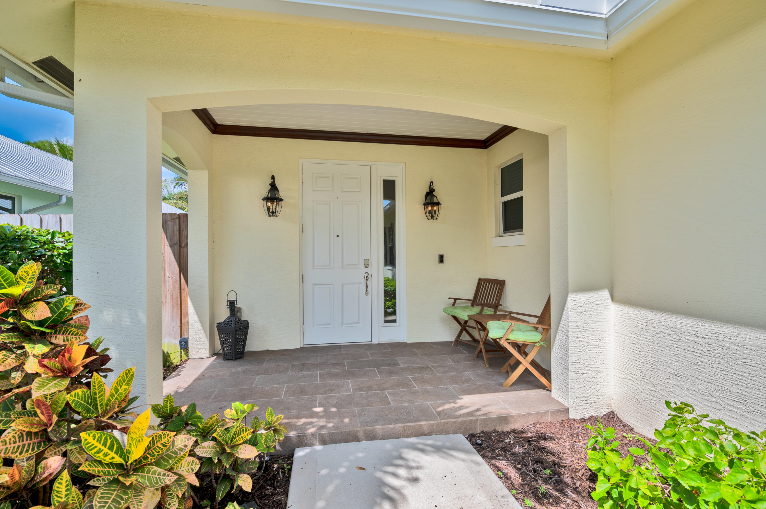 17707 Cinquez Park Road East Jupiter, FL 33458 - Photo 2 of 29 9