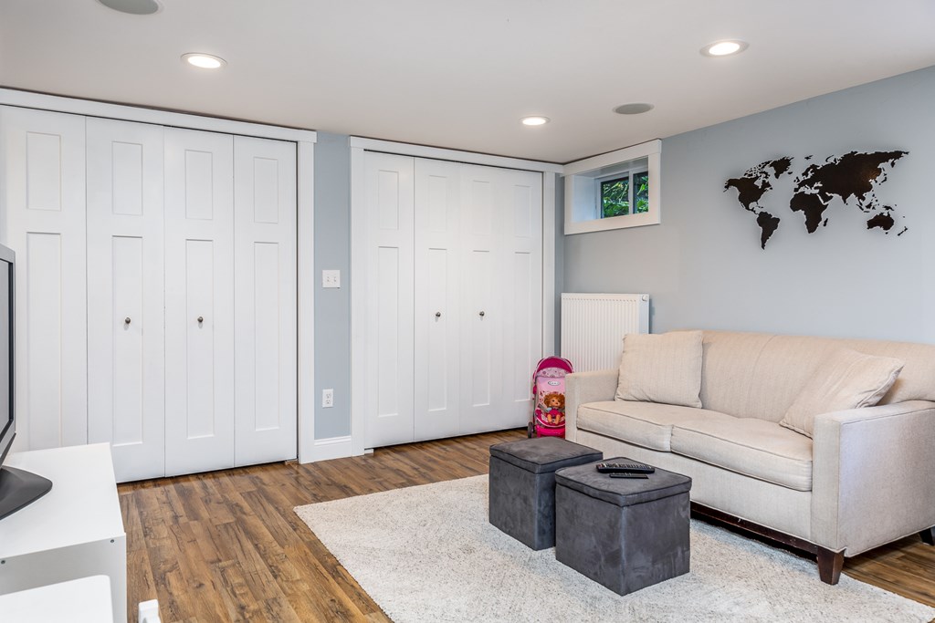 20 Willow Road Marblehead, MA 01945 - Photo 24 of 37