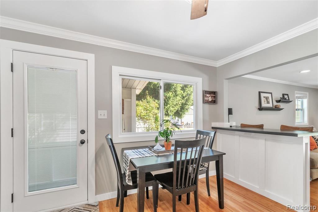 21484 Power Road Farmington Hills, MI 48336 - Photo 13 of 46