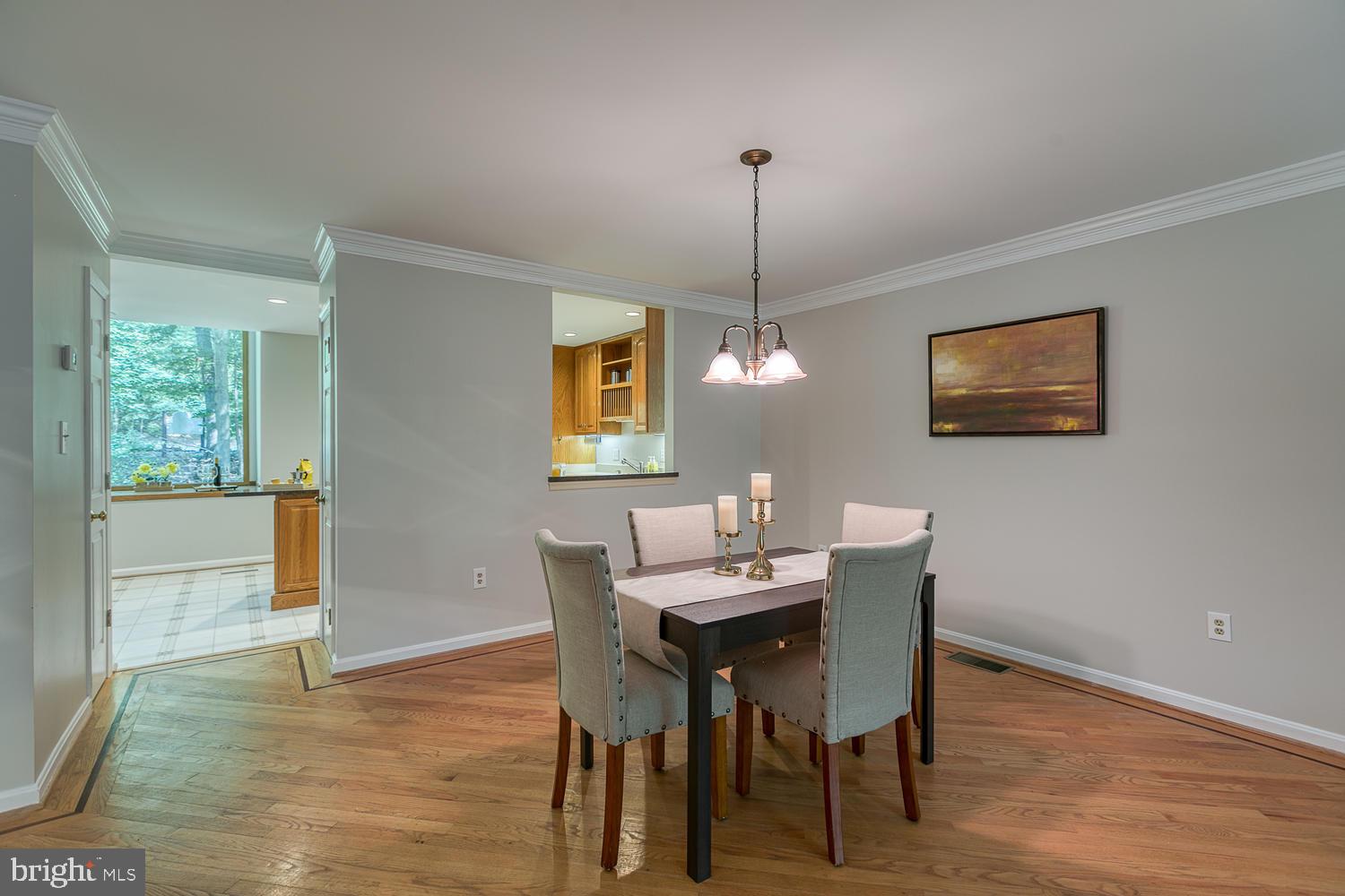 11510 Sunder Court Reston, VA 20190 - Photo 21 of 50 Dining room with pass through from kitchen