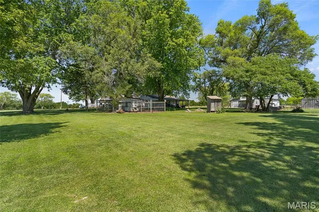 $470,000 | 3616 County Road 2860, Higbee, MO 65257