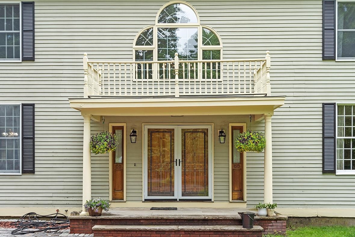 110 Westfall Road Pelham, NH 03076 - Photo 2 of 40 Gallery Image 2