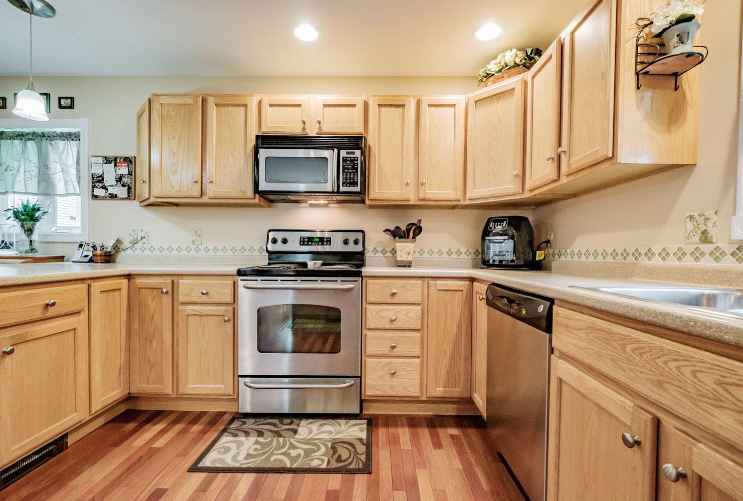 450 Saco Street, Unit 4 Westbrook, ME 04092 - Photo 16 of 61 20190619gp-62017