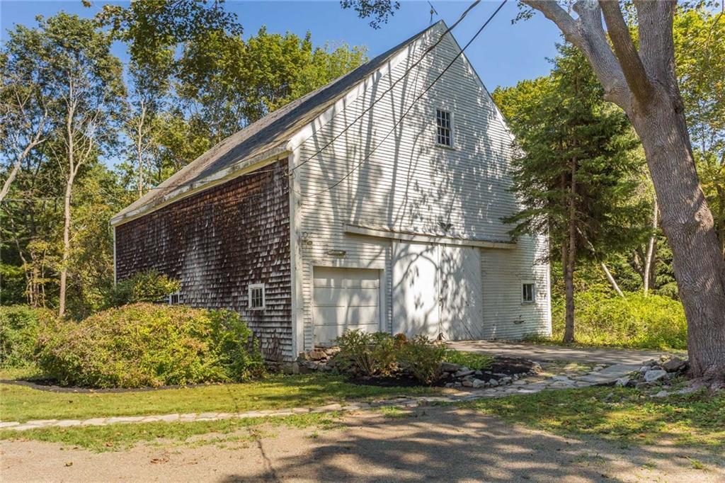 114 Shore Road York, ME 03902 - Photo 26 of 33 Photo
