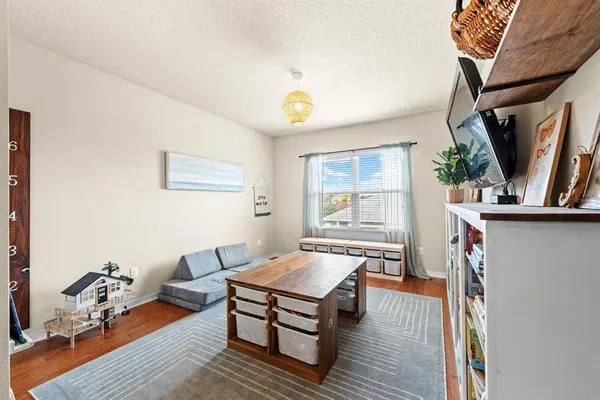 $549,900 | 15906 Starling Crossing Drive, Lithia, FL 33547