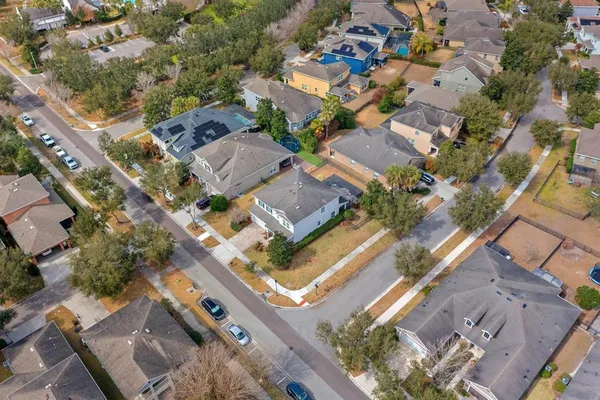 $549,900 | 15906 Starling Crossing Drive, Lithia, FL 33547